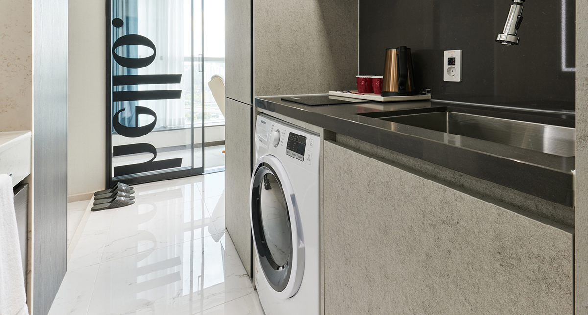 Duplex Ocean Corner Double