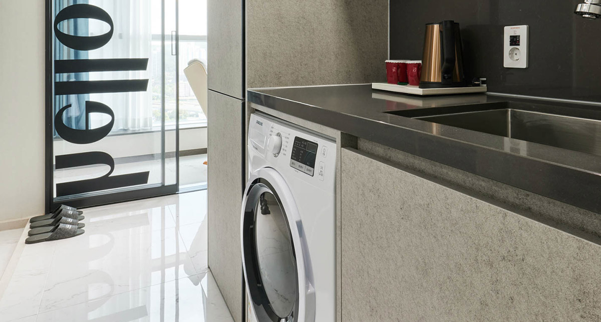 Duplex Ocean Corner Double